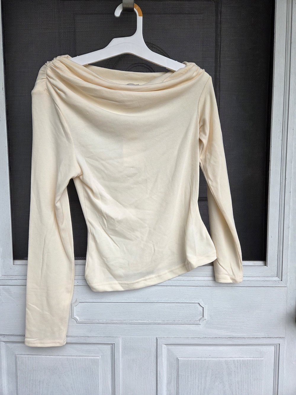 a new day Cream Off-Shoulder Long Sleeve Top Size Small
